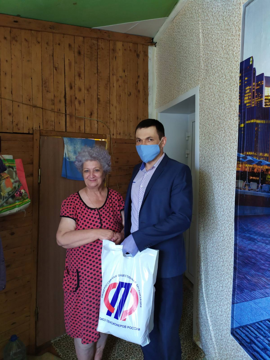 «Союз пенсионеров России» реализует социально-значимый проект по оказанию адресной помощи пожилым людям